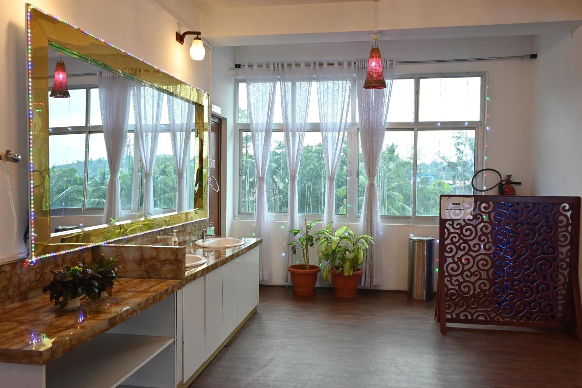 Andaman Galley Boutique Hotel Port Blair Esterno foto